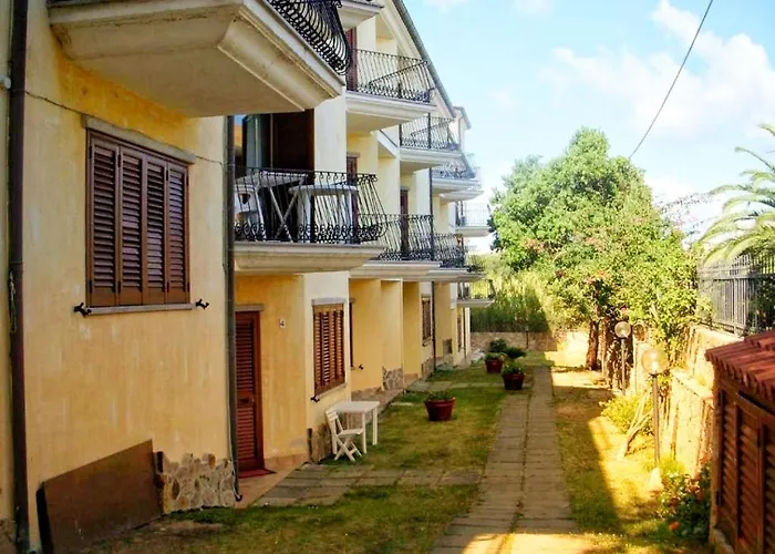 Casa Vacanze Bouganville La Maddalena Con Parcheggio Privato